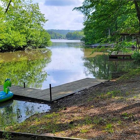 Lakeside Hot Springs Retreat With Kayaks And Boat Dock Hot Springs Village Exterior photo