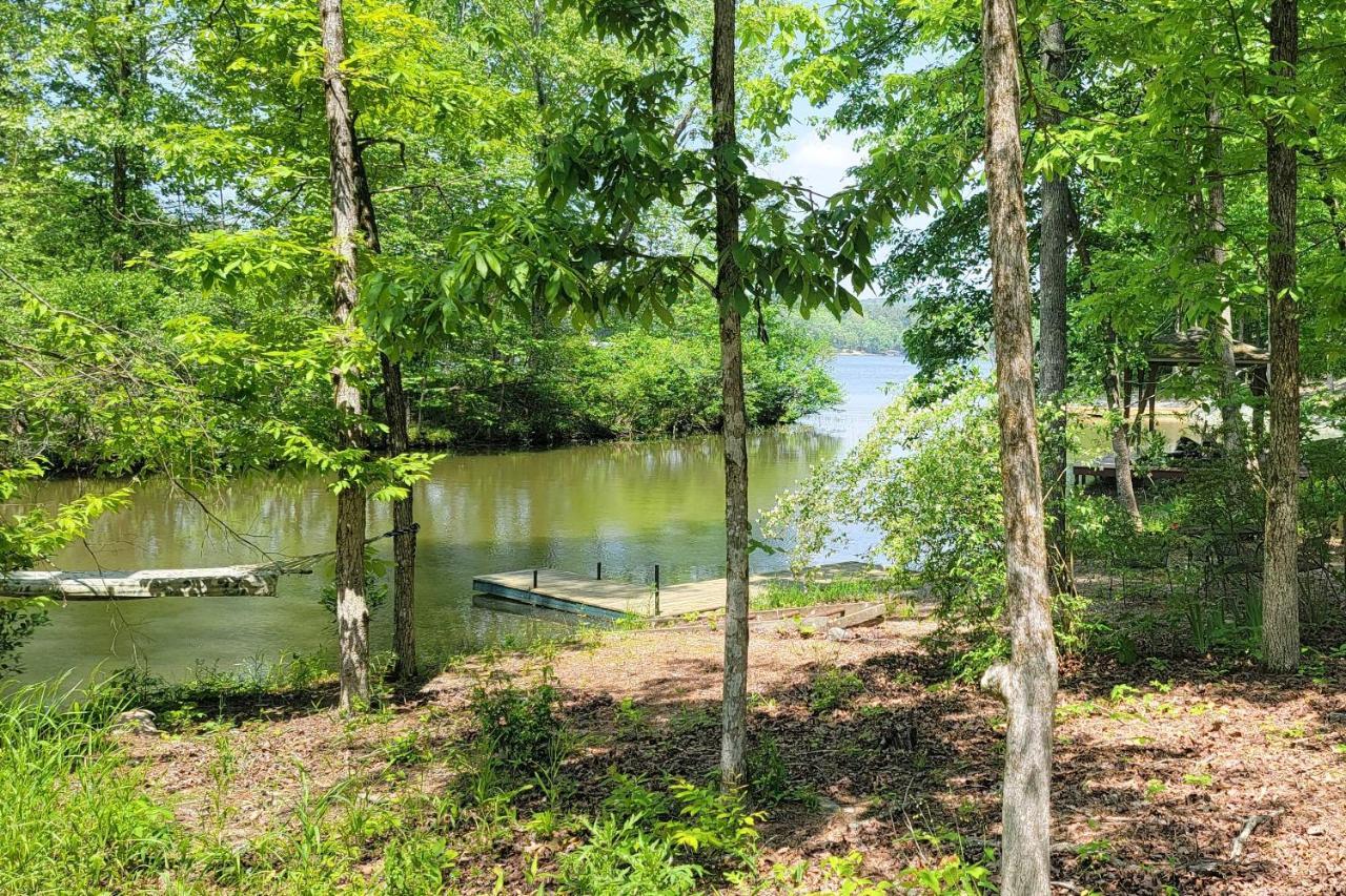 Lakeside Hot Springs Retreat With Kayaks And Boat Dock Hot Springs Village Exterior photo
