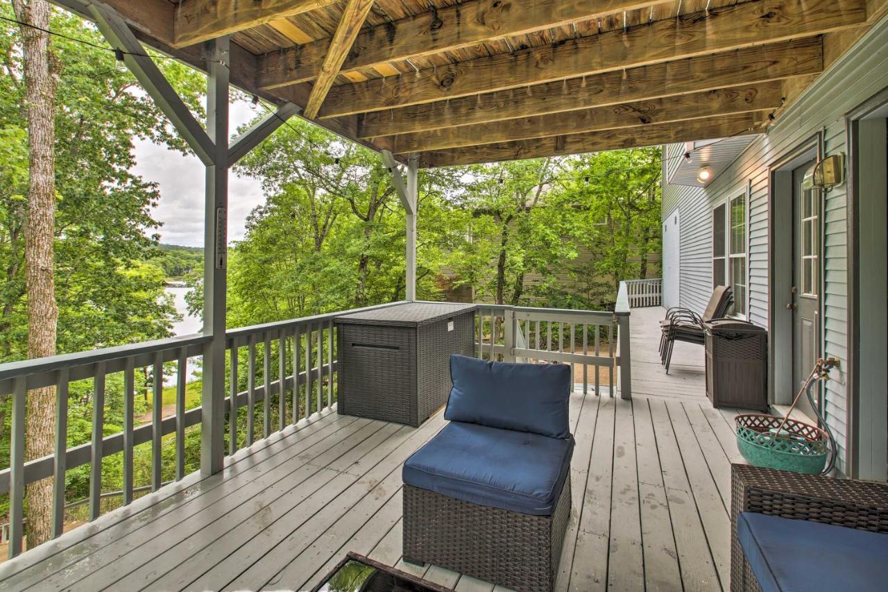 Lakeside Hot Springs Retreat With Kayaks And Boat Dock Hot Springs Village Exterior photo